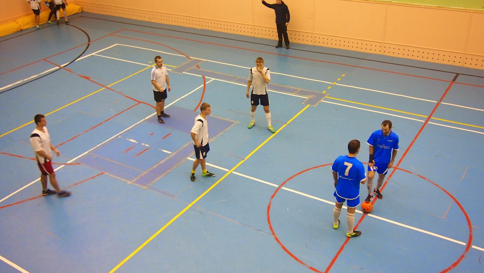 Команда ЯНОСа стала первой на турнире по мини-футболу