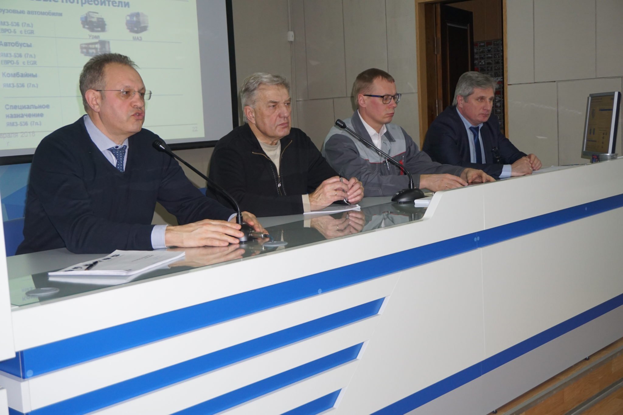 На «Автодизеле» прошла встреча представителей профактивов ЯМЗ и ЯЗДА с директором дивизиона
