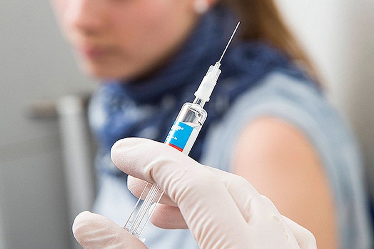 Профсоюзы и работодатели предложили ввести обязательную вакцинацию от коронавируса