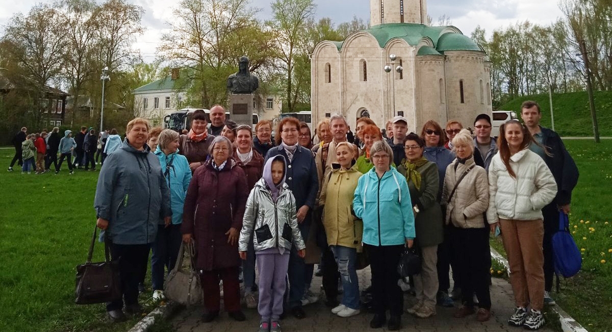 Работники ПАО «Славнефть-ЯНОС» продолжают экскурсионные поездки